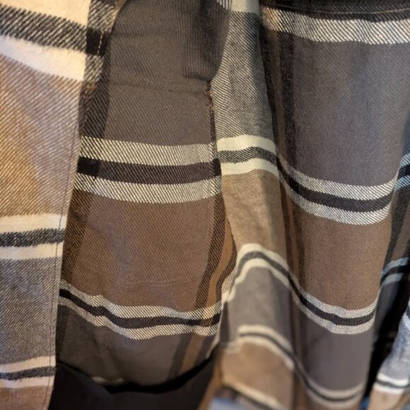 J29 ZARA Plaid Flannel Shacket (Shirt/Jacket) - Picture 6 of 7